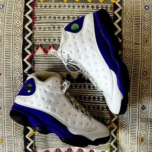 Air Jordan 13 Retro Lakers Kobe  Size 10.5 414571-105 White Court Purple
